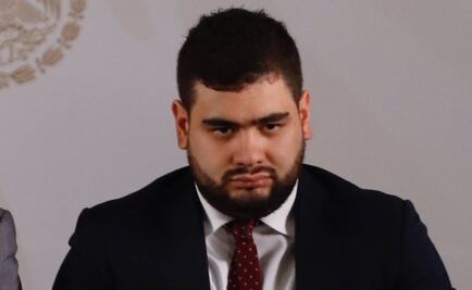 Funcionarios, a entregar tarjetas de útiles escolares 