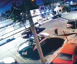 Acribillan a joven frente a patrulla en la 20 de Noviembre