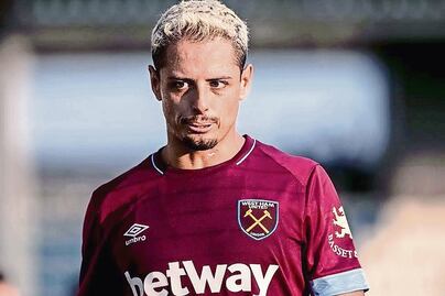 "Chicharito" sueña con jugar la Champions