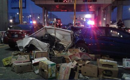 Tráiler se impacta contra 9 vehículos en Chalco