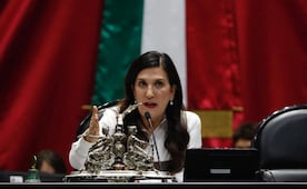Kenia López critica recepción de iniciativa para aplazar elección judicial; advierte que una reforma “cosmética” no le sirve a México