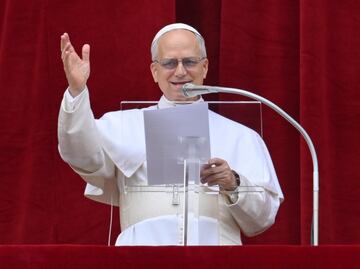 Papa León XIV pide dejar entrar "ayuda humanitaria digna" en Gaza; realiza su primera audiencia general