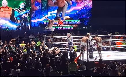 Santo Jr. consuma el triunfo en su primera lucha en Ciudad de México 