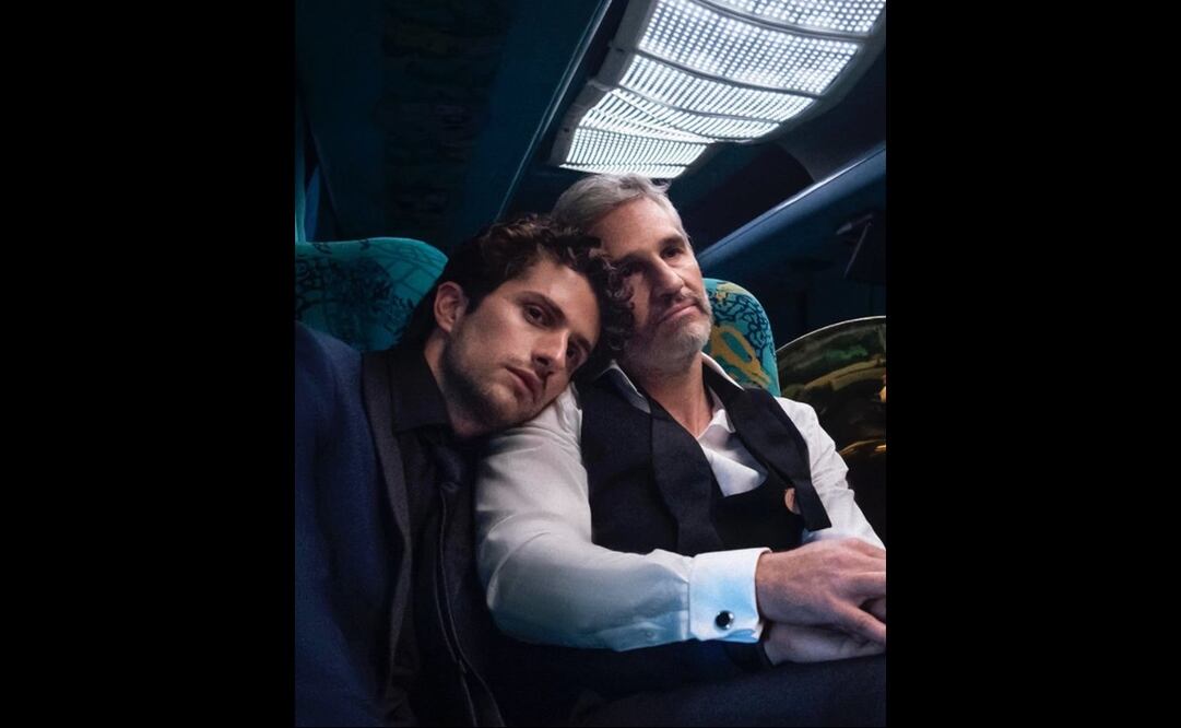Darío Yazbek Bernal y Juan Pablo Medina actúan en la película "La casa de las flores". Foto: Instagram @dario