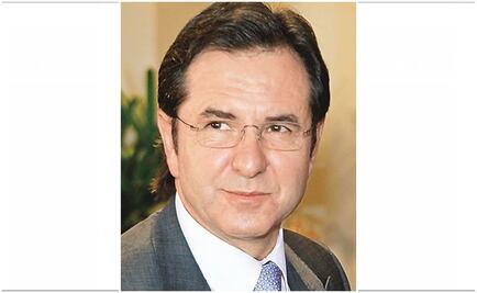 Padres de familia piden a Esteban Moctezuma y a AMLO no derogar reforma educativa