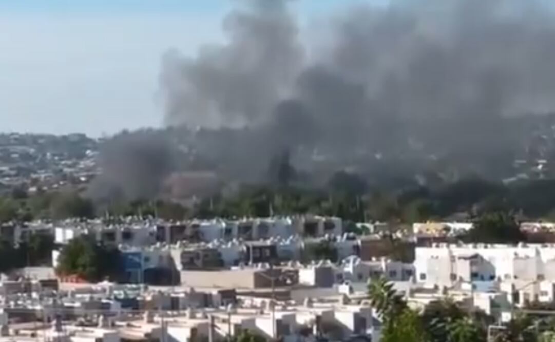 Personas armadas causan incendio en centro de rehabilitación en Sinaloa (02/12/2024). Foto: Captura de pantalla