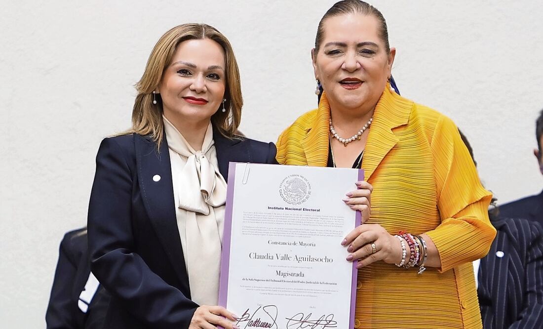 Claudia Valle Aguilasocho fue acreditada como magistrada de la Sala Superior del Tribunal Electoral del Poder Judicial. Foto: Especial