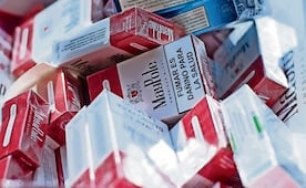 Diputados analizan incrementar impuesto a cigarros en paquete económico; industria rechaza la medida