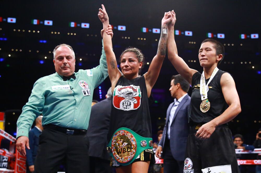 Mariana Juárez en la pelea ante Terumi Nuki en la Arena Ciudad de México. FOTO/IMAGO7.