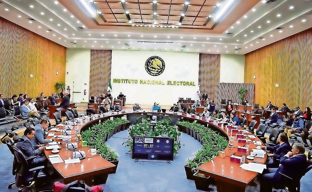 El INE defiende la continuidad del proceso electoral para elección de jueces, magistrados y ministros. Foto: Archivo | El Universal