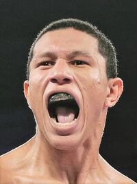 Berchelt va por el título superpluma