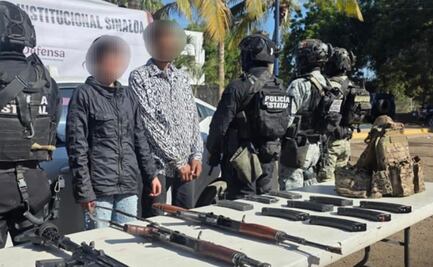 Fuerzas federales y estatales realizan operativos de seguridad en dos municipios de Sinaloa; aseguran armas y vehículos