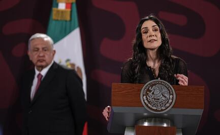 García Vilchis dice adiós a la mañanera de AMLO con pifias, del “no es falso pero se exagera” al “no sabrá leer la señorita”
