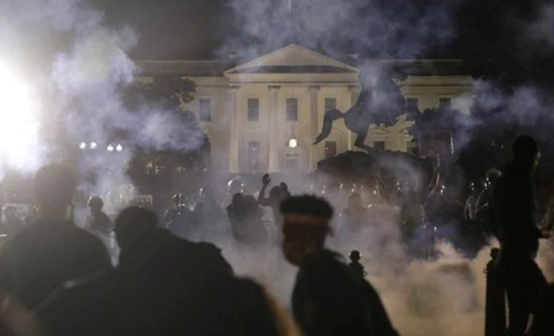 Las protestas llegaron a los alrededores de la Casa Blanca (Foto: Reuters)