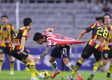 Chivas perdió la final de la Copa Pacífica contra Leones Negros; primer fracaso bajo las órdenes de Óscar García