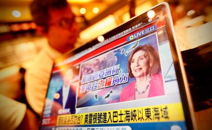 Miles de personas siguen en vivo la ruta del supuesto avión que lleva a Nancy Pelosi a Taiwán