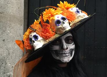 Mexico’s Grande Dame of Death walkabout at Reforma Avenue