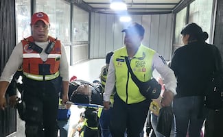 Apuñalan a joven dentro del Metro Lagunilla; fue trasladado de gravedad al hospital  