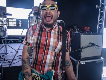 Danny Buster; canciones por lanzar y conciertos por ofrecer con Maskatesta 