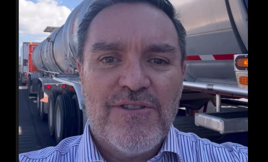 Diputado Federico Döring crítica bloqueo en la México-Querétaro (30/10/2025). Foto: Especial