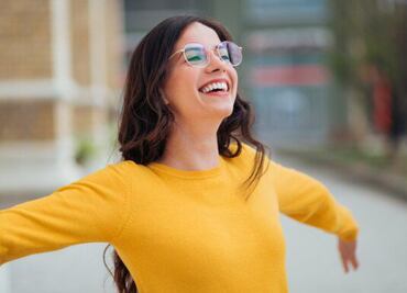 ¿Quieres ser más feliz este 2025?; la neurociencia te recomienda estos 3 hábitos