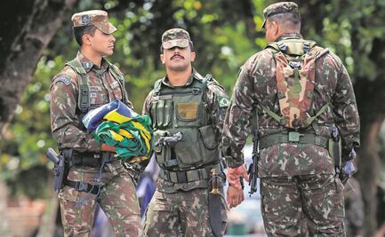 “¡El fascismo no vencerá!”; respaldan al presidente