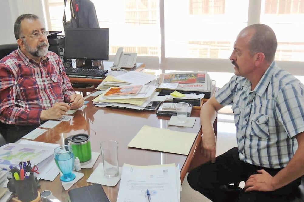 Busca limpiar su nombre. El presidente de la CEDHA, Jesús Eduardo Martín Jáuregui, recibió la queja de Rogelio Lozano Moreno (ESPECIAL)