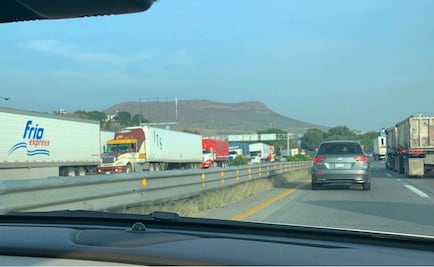 Reportan caos vial en la autopista México-Querétaro; ¡10 horas bloqueada!