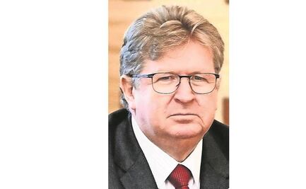 Banamex: siguen firmes Larrea y Mifel