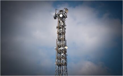 Telefónica México firma acuerdo con AT&T para usar su red