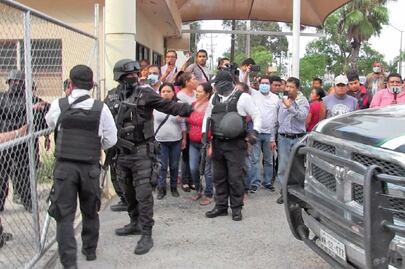 Mueren 3 policías y 1 reo por motín en Cd. Victoria