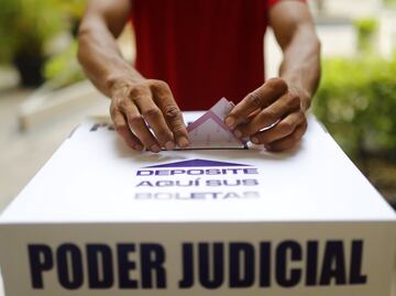 INE baja 22 candidaturas de jueces de distrito; le quitan victoria a Héctor Ulises Orduña, acusado de abuso sexual