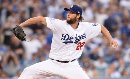 Clayton Kershaw se queda con los Dodgers 