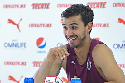 Alanís manda mensaje de apoyo a Chivas