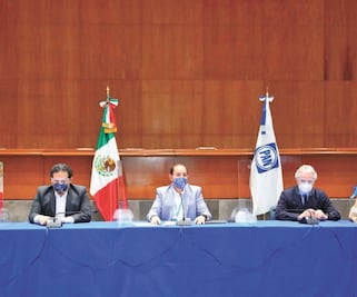 Con "regresos", el PAN define candidatos a diputados "pluris"