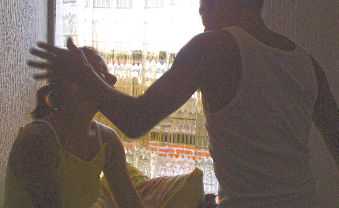 La FGJ destacó que la violencia familiar representó 14% del total de las carpetas de investigación de 2020. Foto: ARCHIVO EL UNIVERSAL