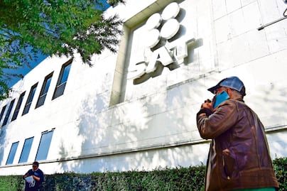 Tienda de saldos quiso regalar mercancía para evadir operativo del SAT en Baja California