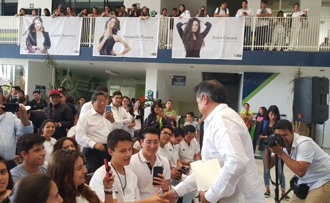 Jaime Rodríguez ofreció una conferencia ante jóvenes en SLP. Foto: Especial