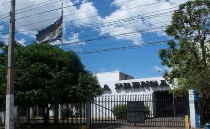 "Mientras haya nicaragüenses que la lean, existirá La Prensa", dice el diario a Ortega tras toma de edificio