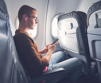 Esto podría pasarle a tu cuerpo durante un vuelo largo y sin escala