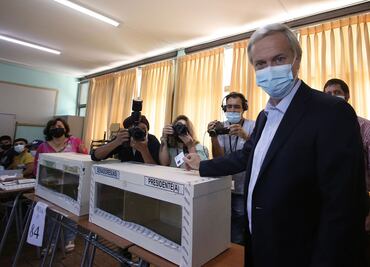 Quién es y qué propone José Antonio Kast, el pinochetista que lidera las elecciones en Chile