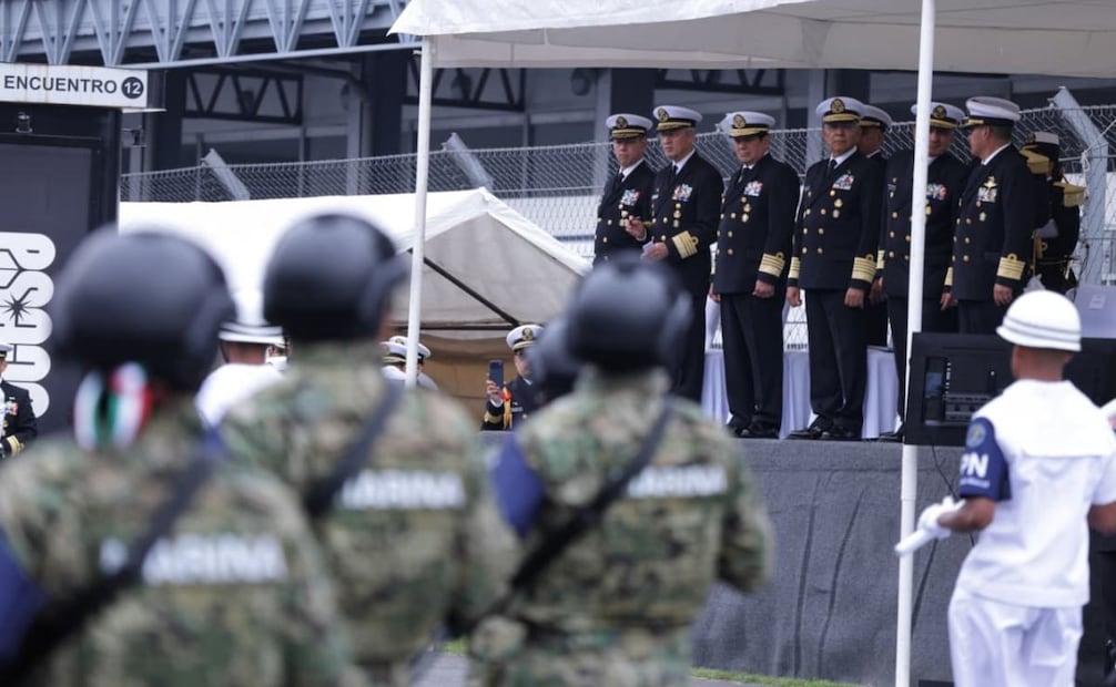Práctica del contingente de la Secretaría de Marina (Semar) para su participación en el desfile militar del 16 de septiembre, en el Autódromo Hermanos Rodríguez. Foto: Fernanda Rojas / EL UNIVERSAL