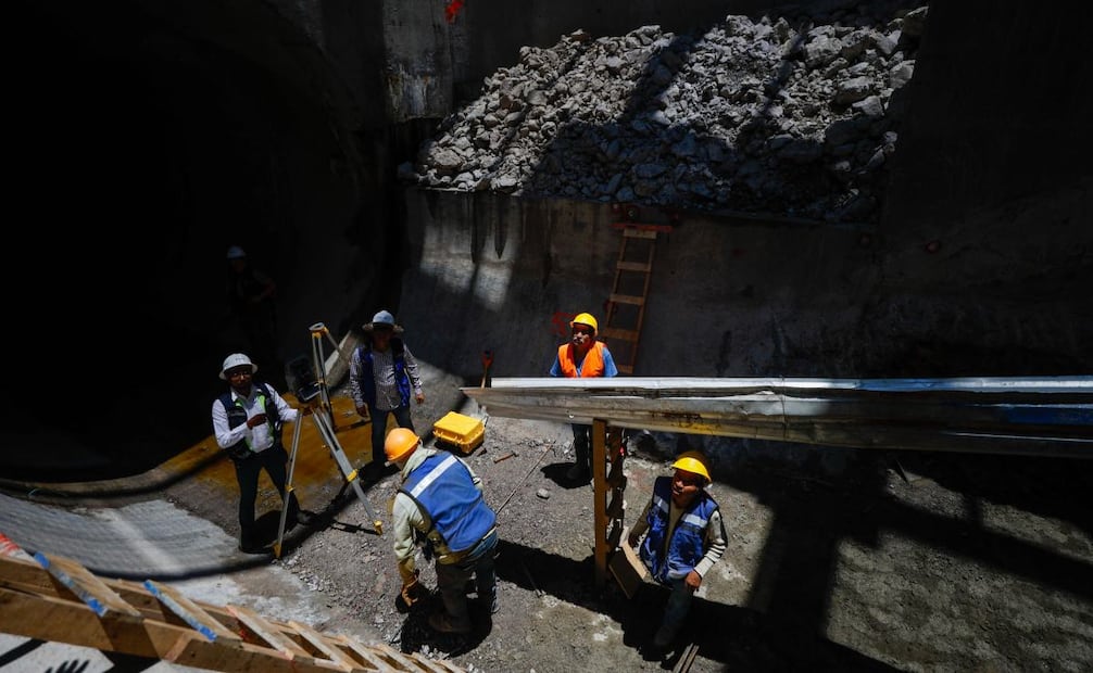 Opera túnel Xochiaca-Churubusco en Nezahualcóyotl; buscan reducir inundaciones regionales.
Foto: DIEGO SIMÓN SÁNCHEZ / EL UNIVERSAL