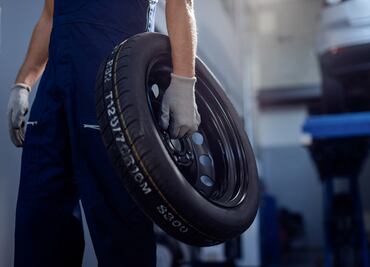 Qué presión debe tener la llanta de repuesto del auto