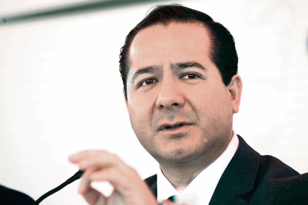 Julio Sánchez y Tépoz, titular de la Cofepris, anunció que se trabaja con el IMSS para impulsar la investigación clínica (ARCHIVO ELUNIVERSAL)