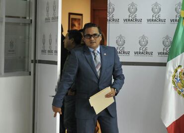 Fiscal de Veracruz busca amparo ante inminente juicio político