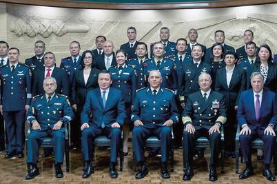 Osorio Chong reconoce la capacitación en la Sedena 