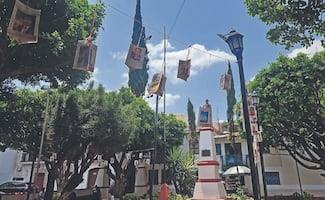 En silencio buscan en taxco a familiares