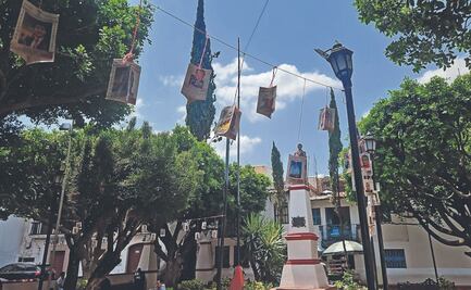 En silencio buscan en taxco a familiares