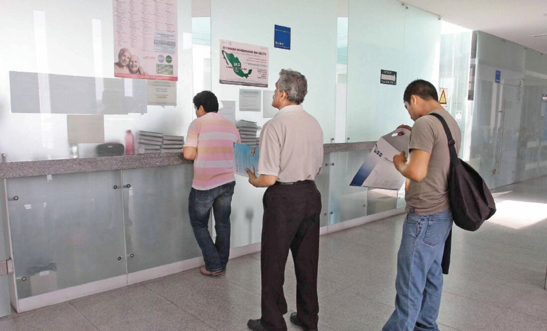 Pese a rendimientos bajos en los últimos meses, Fitch espera que las nuevas estrategias y opciones de inversión favorezcan el ahorro para el retiro. (ARCHIVO EL UNIVERSAL)